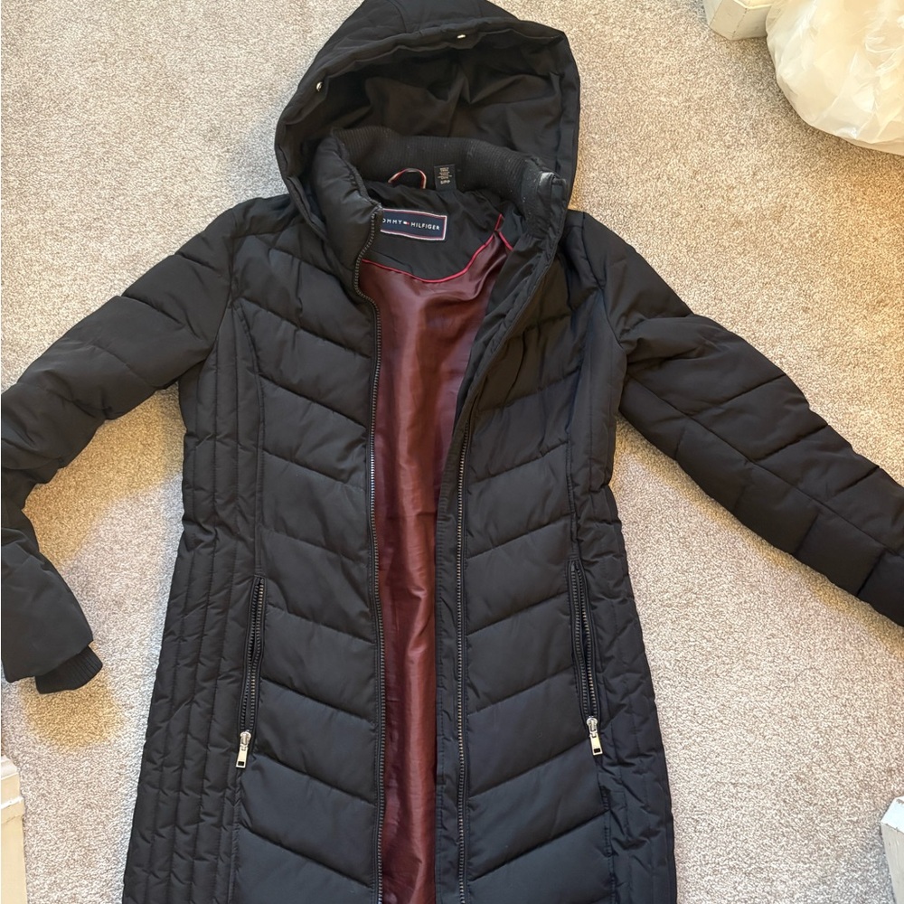 Tommy Hilfiger Black Hooded Puffer Jacket